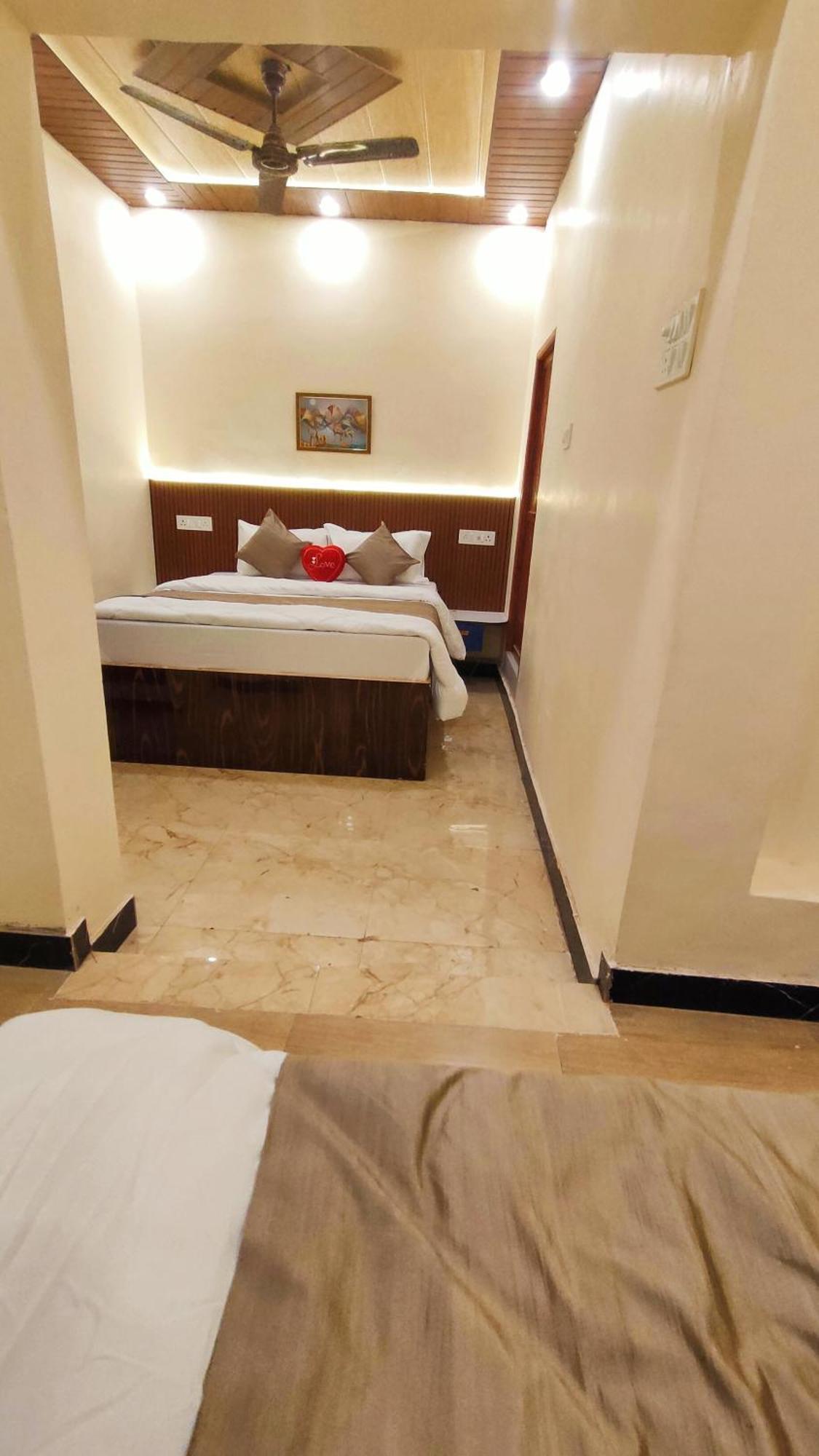 Sri Krishna Residency Varanasi Exterior foto