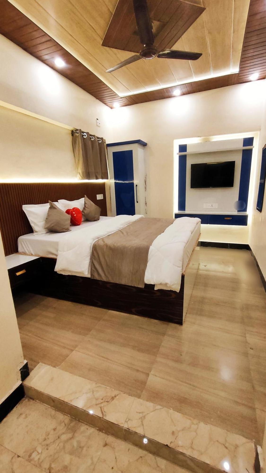 Sri Krishna Residency Varanasi Exterior foto